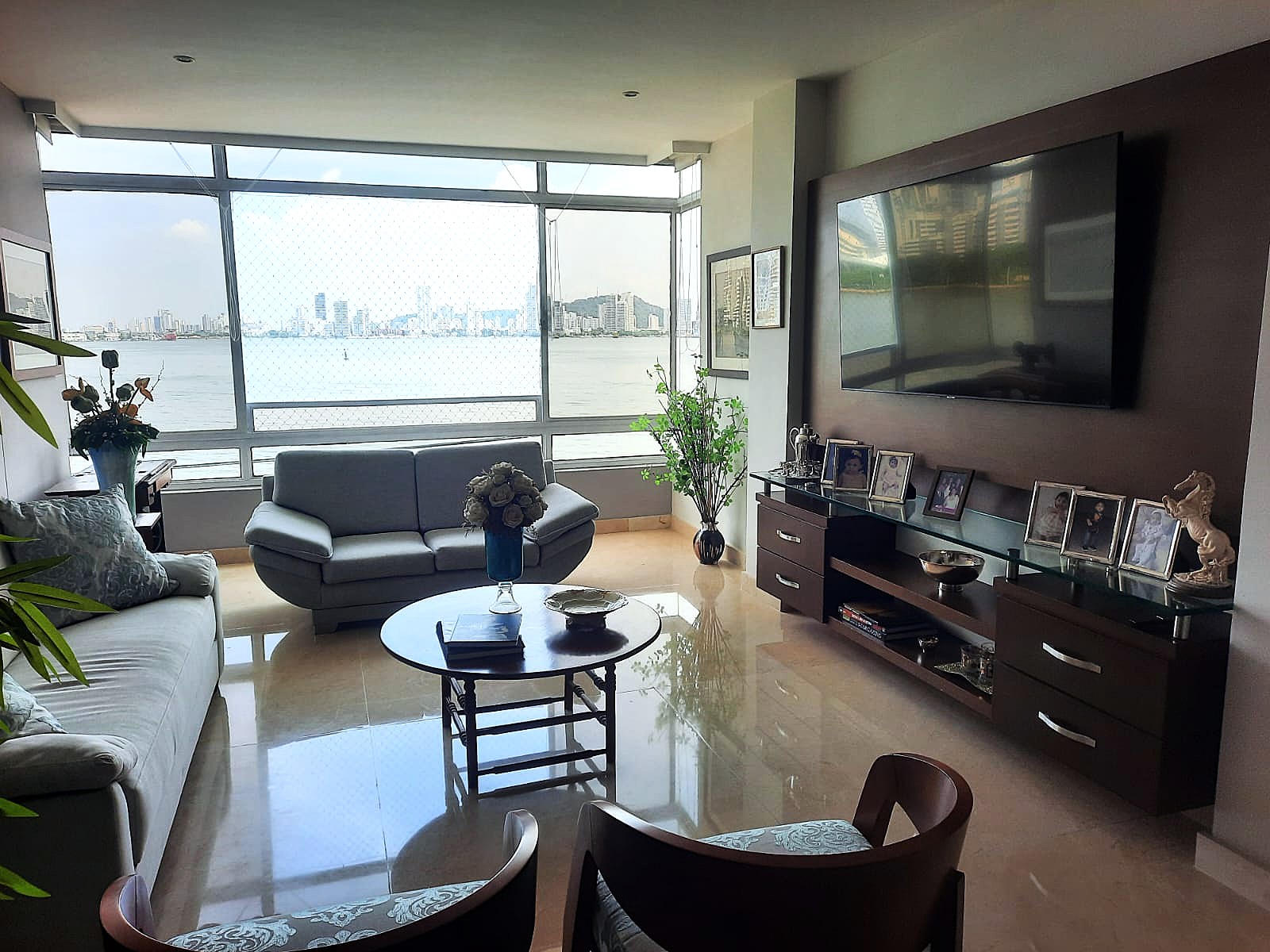 WhatsApp-Image-2025-09-30-at-2.54.27-PM-2