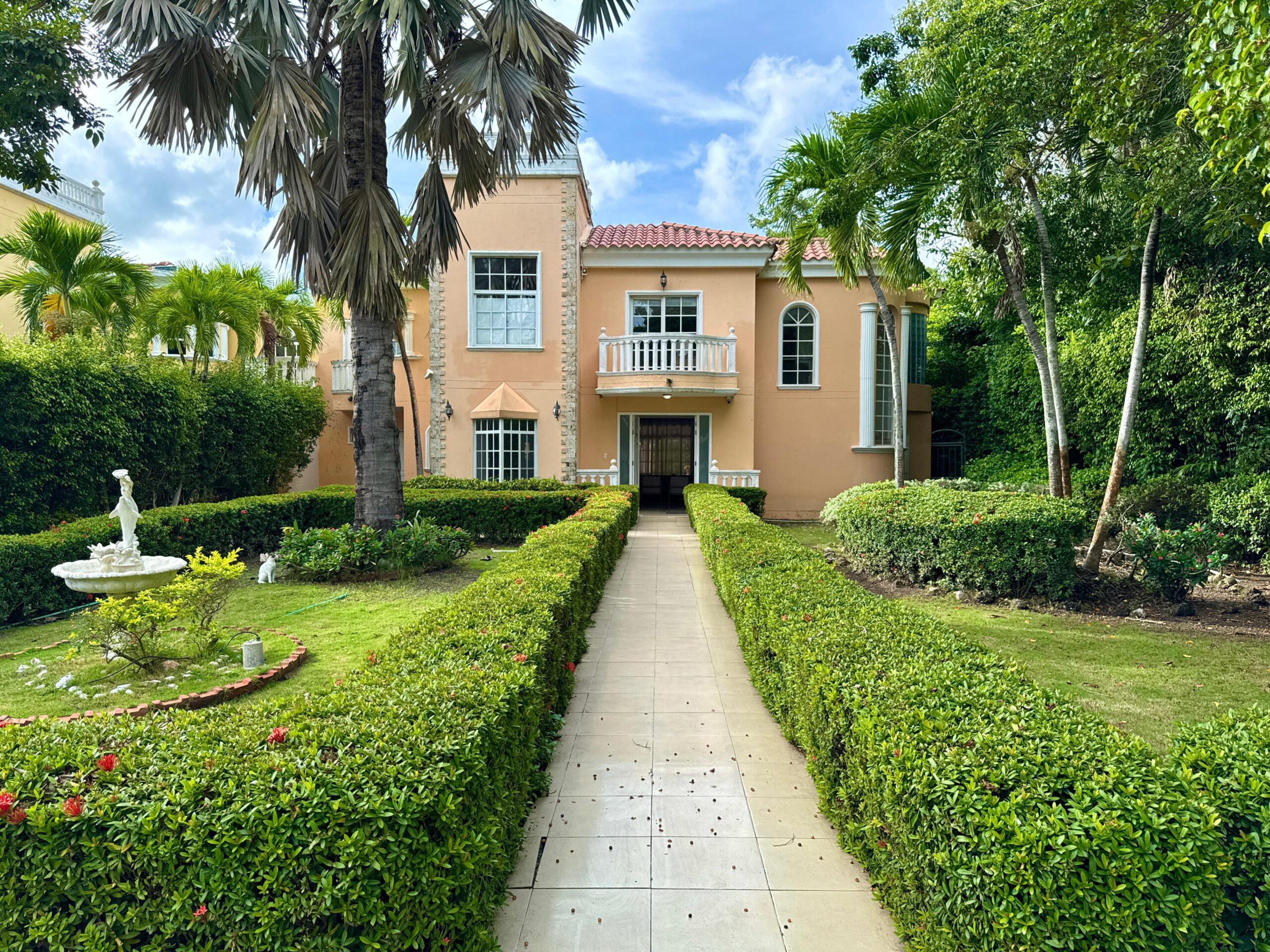 WhatsApp-Image-2025-10-25-at-10.00.28-AM